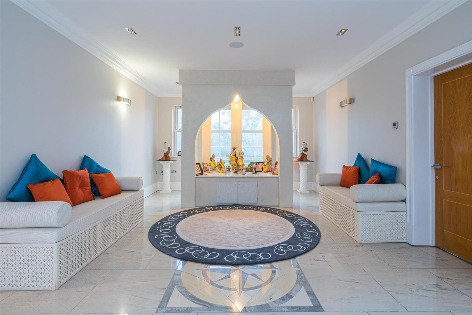 Barry Rise, Bowdon, Altrincham BEYOND Property